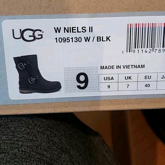 Ugg Niels II (Sold out everywhere!) - Picture 4 of 7